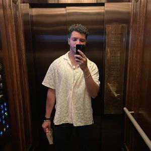 Meet your Posher, Yahia